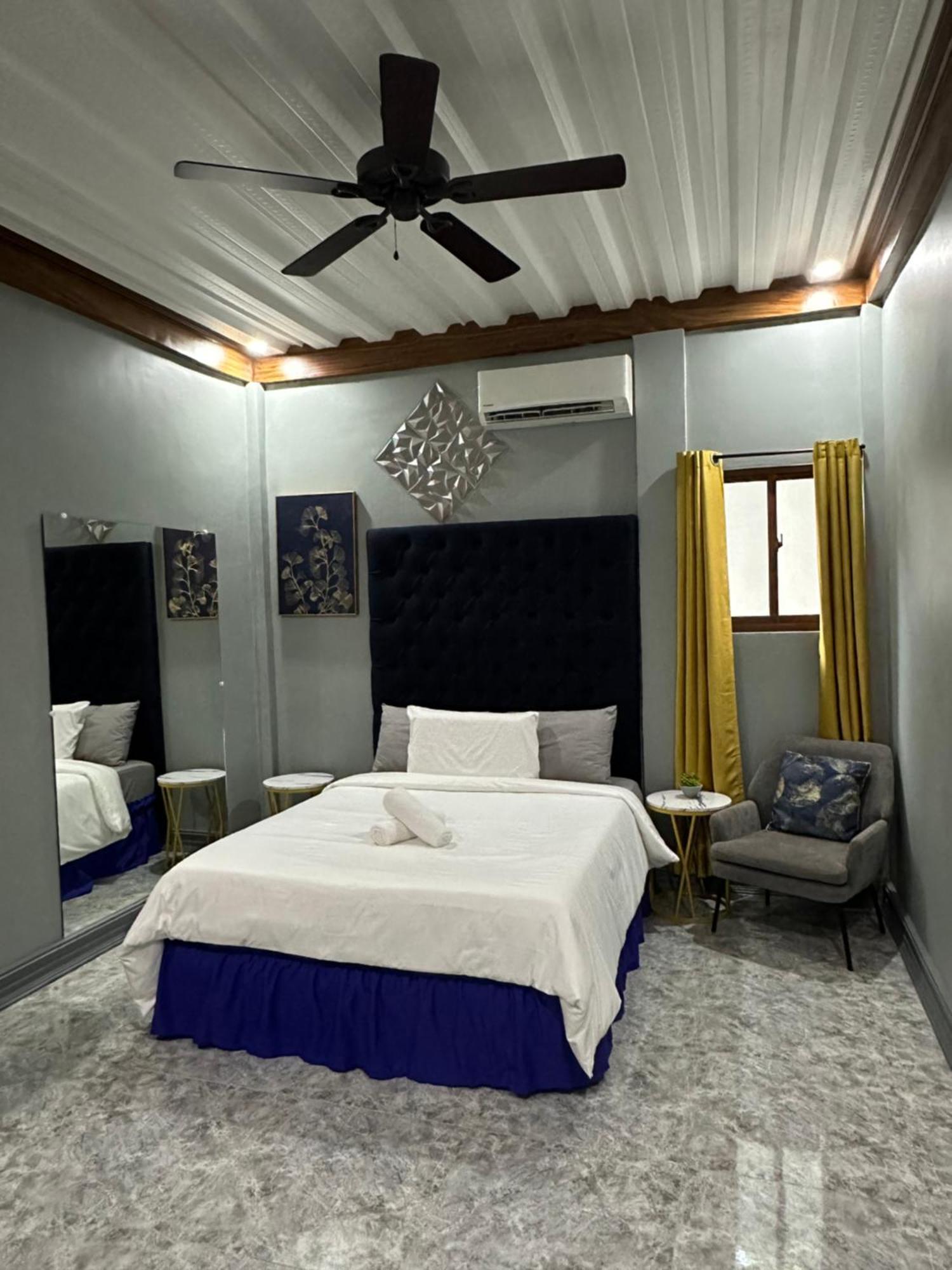 Lawson'S Beach Resort Сан Хуан Екстериор снимка